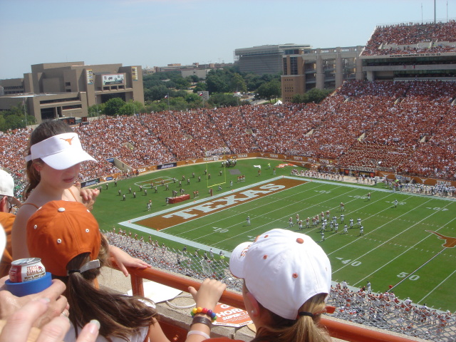 2006/09(Sep)/01(Texas-Tailgaters)/640x480_2006-09-02 12-42-06.JPG